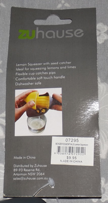 Packaging for a Zuhause plastic juicer