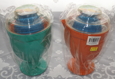 2 colour combinations of goblet juicer