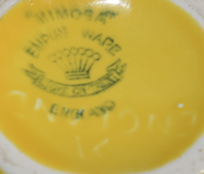 A different basemark on a yellow with green top Mimosa juicer
