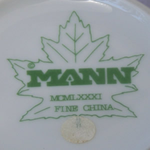 Mann base mark Tomatoes design on citrus juicer