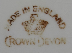 Large orange and white Crown Devon juicer base mark