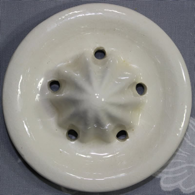 The reamer for a small orange beak duck reproduction juicer