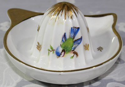 Base mark for children on F.D Chauvigny porcelain juicer 