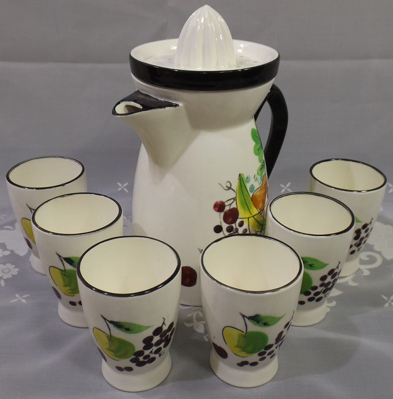 Banana, pear and cherries on white & black ceramic juicer 8 piece set