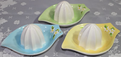 3 Pastel colours for Japanese ceramic juicer