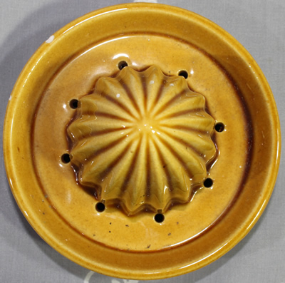 Reamer for brown with fruit Japanese ceramic juicer