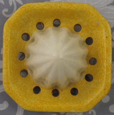 Yellow with 3 flowers Japanese reamer