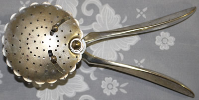 Back of Silver plate William Hutton & Sons squeezer
