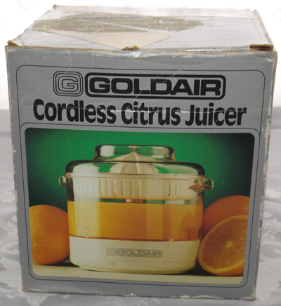 Goldair battery powered juicer box
