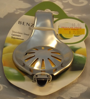 Benzer table squeezer