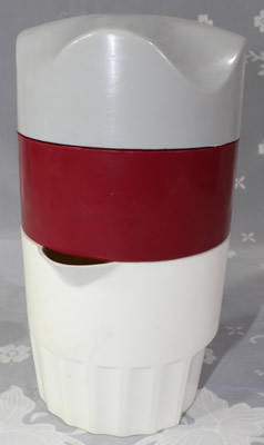 3 piece white, maroon and grey hand press juicer