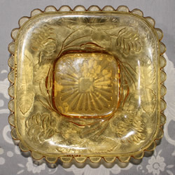 No. 4B 5&frac12;" Plate - Amber (Variety 1)